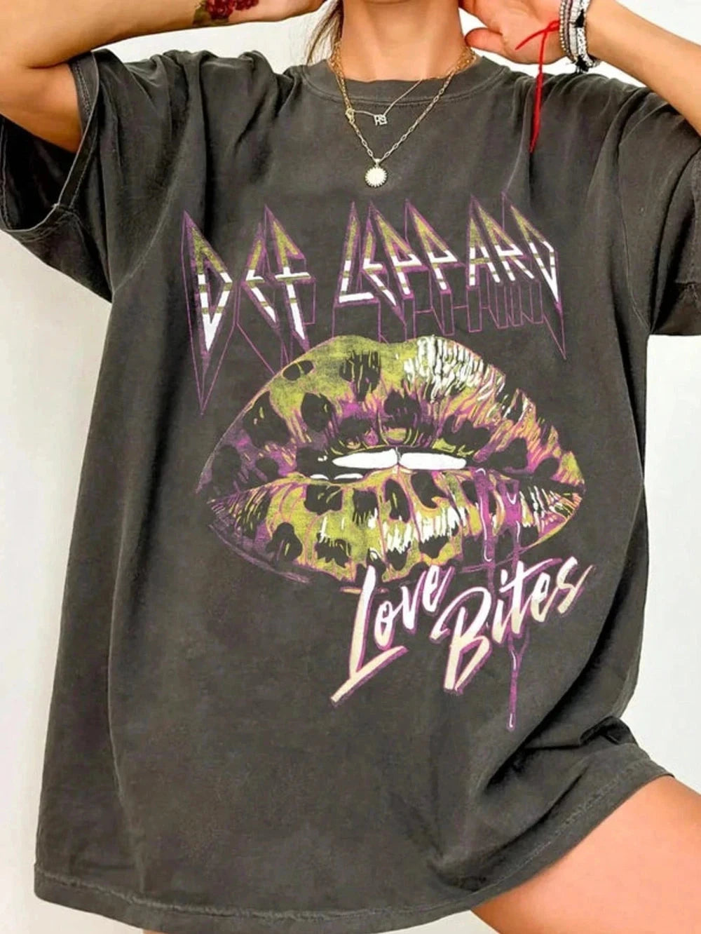 Women's Vintage Def Leppard Band T-Shirt